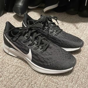 Nike Womens Zoom Pegasus 36